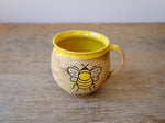 Keramik Tasse Bienenmotiv Handmade - [Keramik]