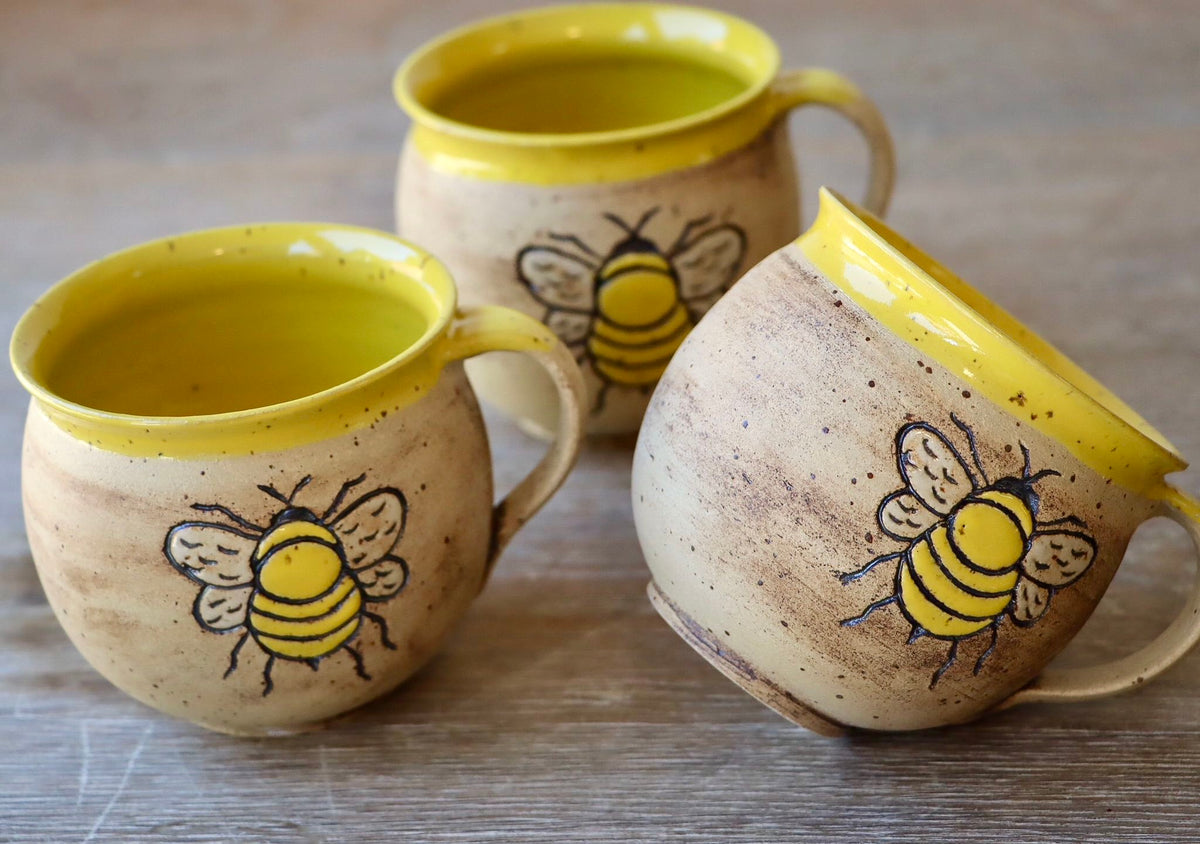 Keramik Tasse Bienenmotiv Handmade - [Keramik]
