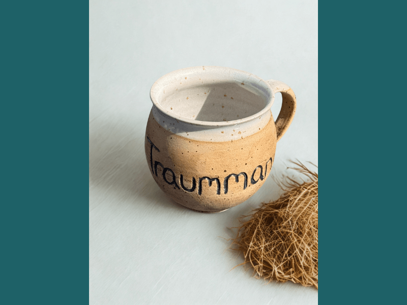 Handgedrehte Tasse mit Aufschrift – limitiert -  - bauchige Tasse